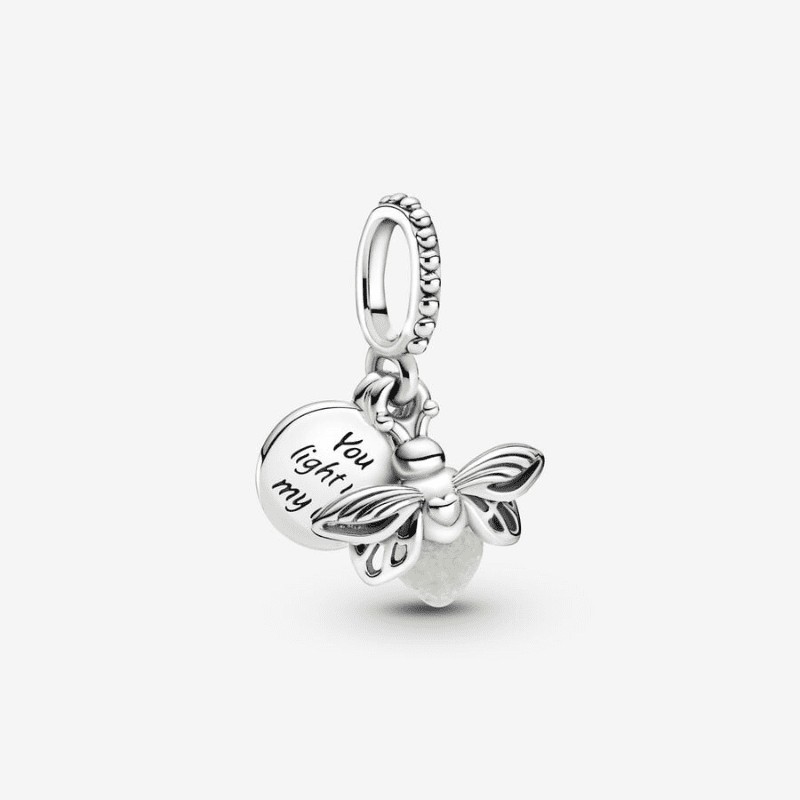 Charm Pendente Lucciola che si Illumina al Buio - 799352C01 Charm Pendente Lucciola che si Illumina al Buio - 799352C01